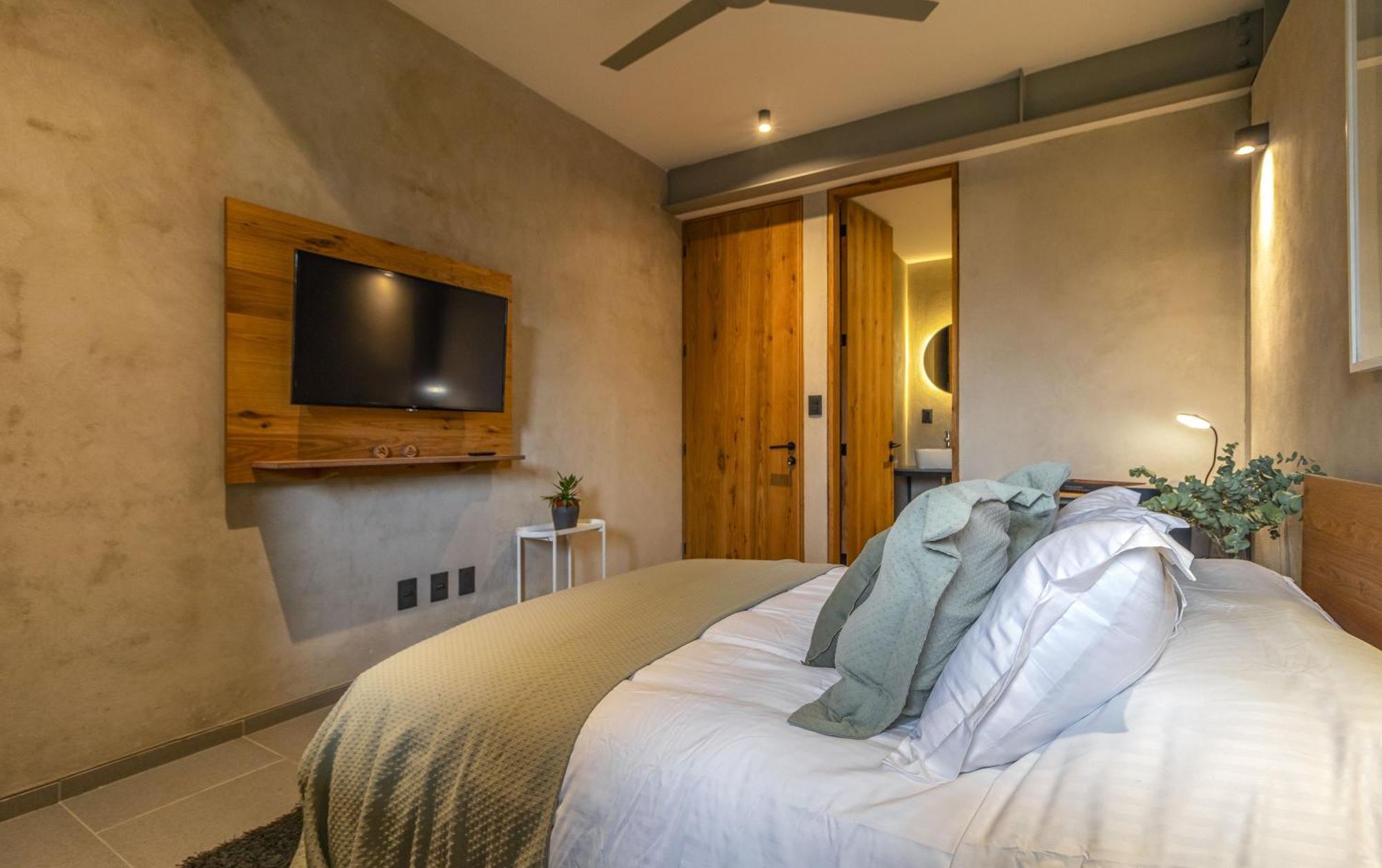 Departamentos Y Suites Indigo Querétaro Eksteriør billede