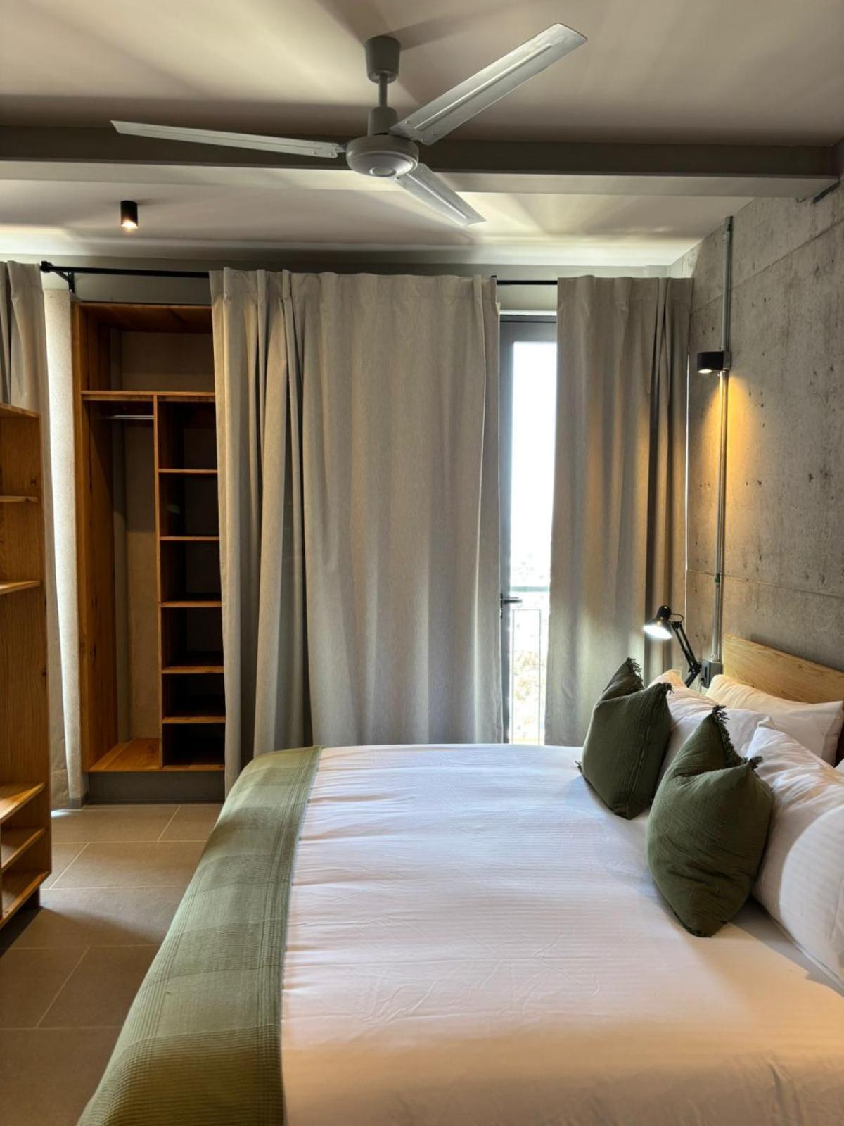 Departamentos Y Suites Indigo Querétaro Eksteriør billede