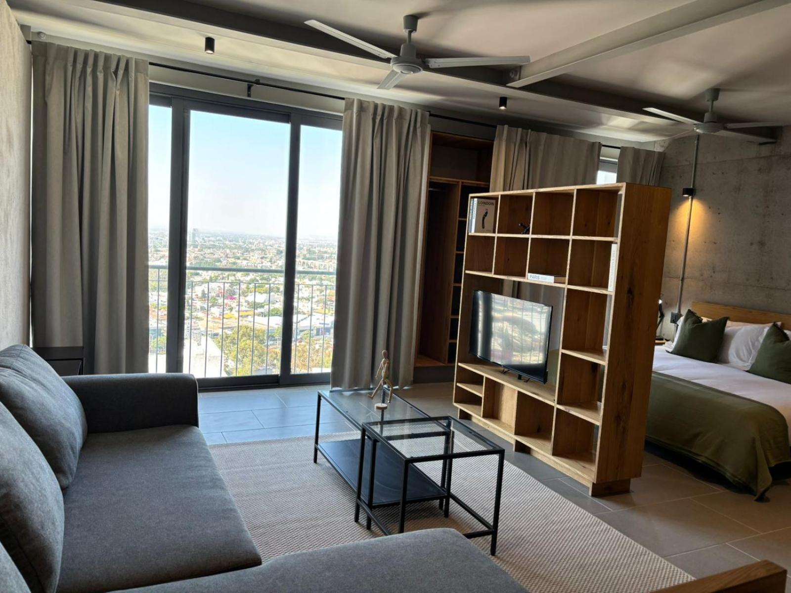 Departamentos Y Suites Indigo Querétaro Eksteriør billede